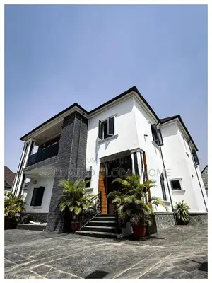 4bdrm Duplex in Lugbe - Abuja for sale