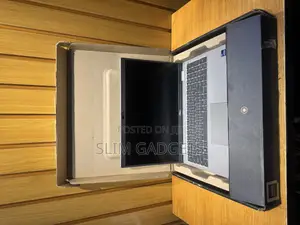 Laptop Dell Precision 3580 16GB Intel Core i7 SSD 512GB