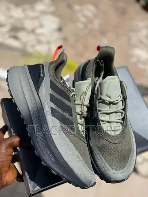 Original Adidas Ultraboost Tr Sneakers