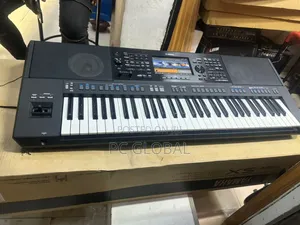 Original Yamaha Keyboard Piano PSR-Sx920