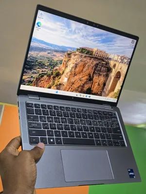 Laptop Dell Latitude 7440 32GB Intel Core i7 SSD 512GB