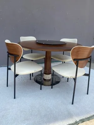 Executive Round Wooden Top Table With Chairs