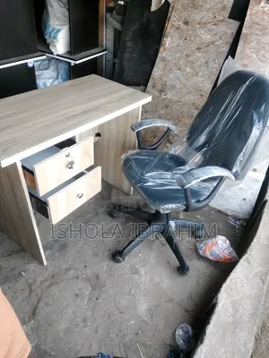3ft Switch Office Table and Rolling Chair Available