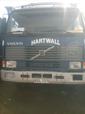 Volvo Fl 7 , 10 Bolt,10 Tyres