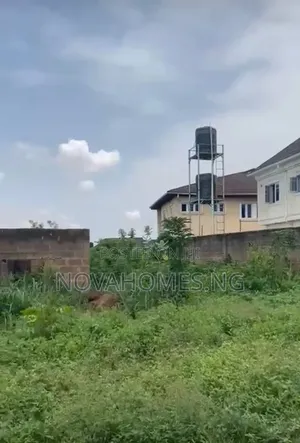5plots of Land for Sale