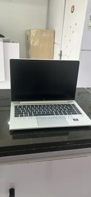 Laptop HP EliteBook 645 G9 16GB AMD Ryzen 5 SSD 256GB