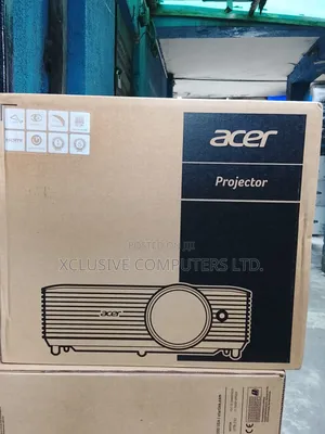 Acer X139 DLP Projector, 5000 Lumus.