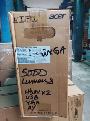 Acer X139 DLP Projector, 5000 Lumus.