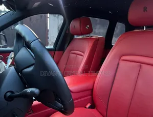 Rolls-Royce Cullinan 2022 White