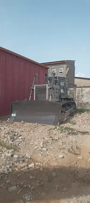 Bulldozer (Machinery)
