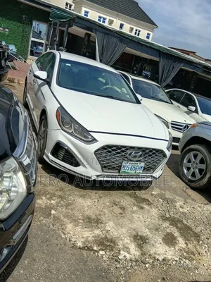 Hyundai Sonata SE 2019 White