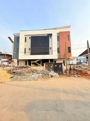 2bdrm Apartment in Papa Ajao / Surulere for sale