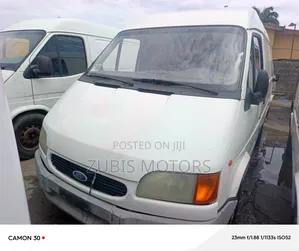Ford Transit 2000 White