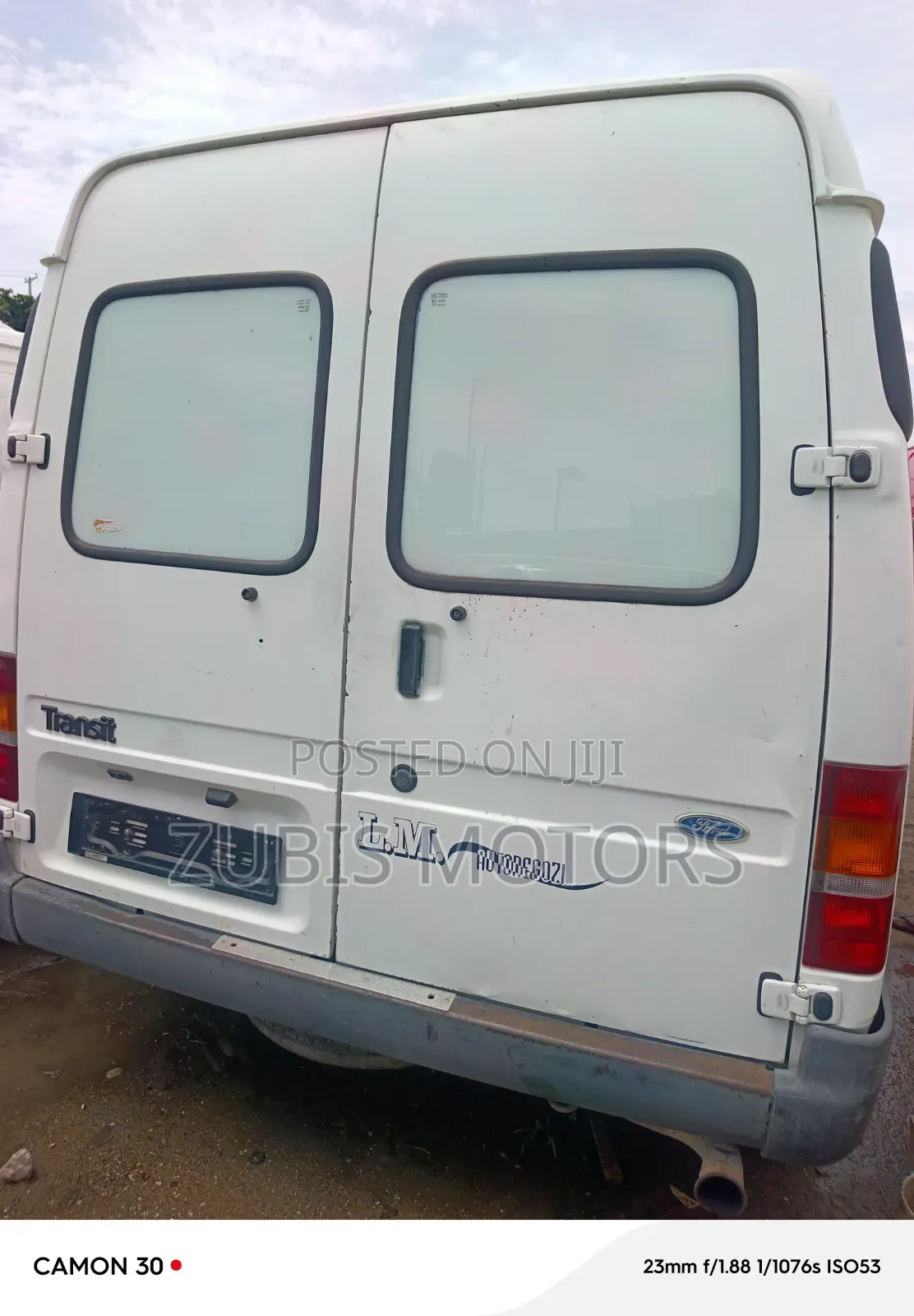 Ford Transit 2000 White