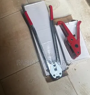 Hand Strapping Machine