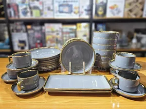 32-Piece Dinner Set