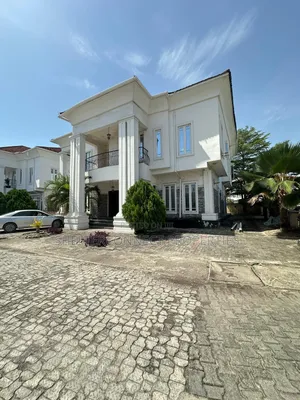 5bdrm Duplex in Lekki Expressway for rent