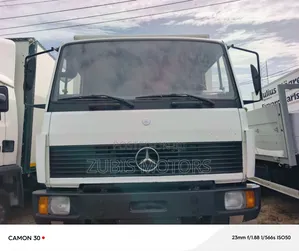 Mercedes 814 Germany Covered Body White Color 6 Tires and 6 Boat