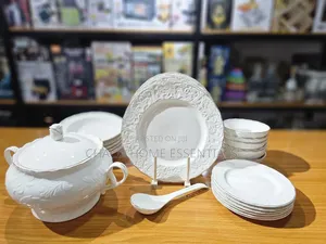 27-Piece Dinner Set