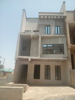 4bdrm Duplex in Wuse Zone 6 Abuja for sale