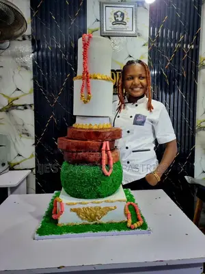 Classic Traditional Cake