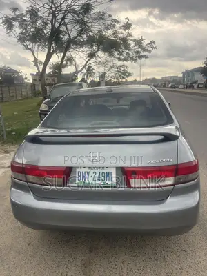 Honda Accord 2005 Gray