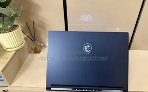 Laptop MSI Stealth 16 AI Studio 16GB Intel Core Ultra 9 SSD 1T