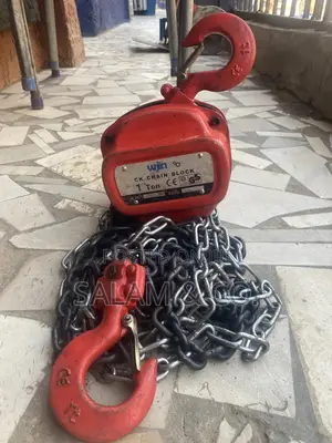 1 Ton Chain Block – Durable Manual Hoist for Heavy Lifting