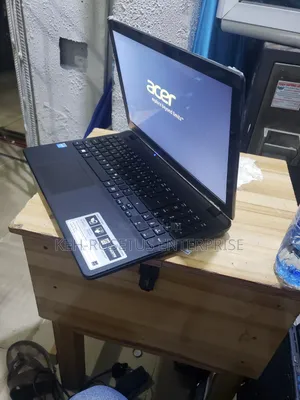 Laptop Acer Aspire ES1-512 4GB Intel Celeron HDD 500GB