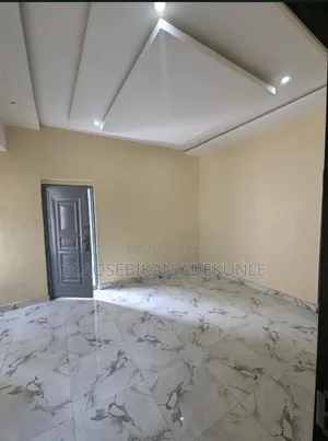 2bdrm Duplex in Carlton Gatw Estate, Akobo for rent