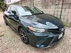Toyota Camry 2018 Black