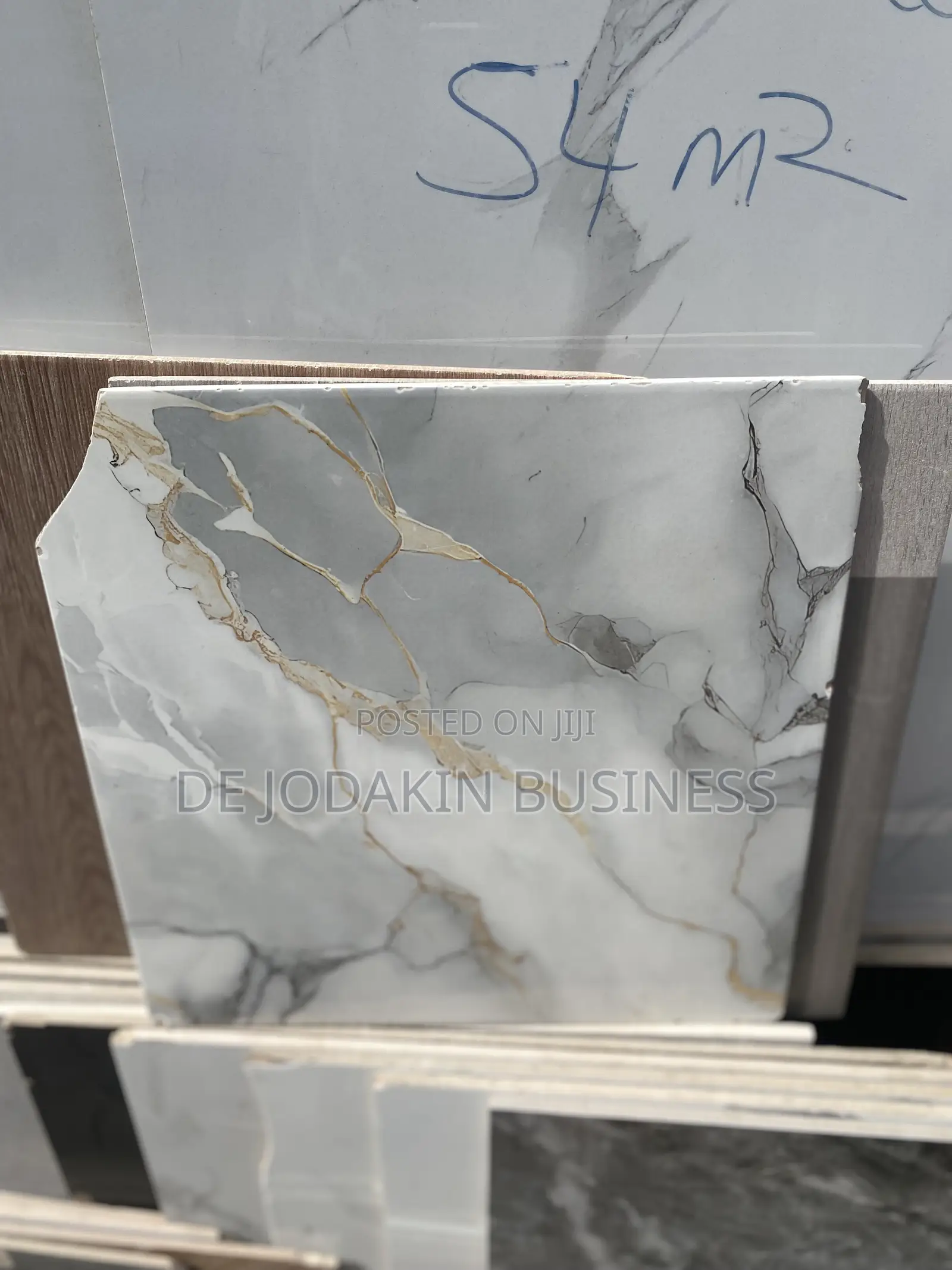 40x40 Glazed Floor Tiles for Rooms