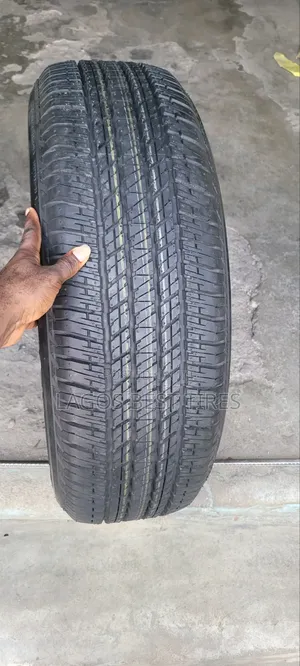 Bridgestone Dueler H/T 684ii - 245/60r20 (Made in Japan)