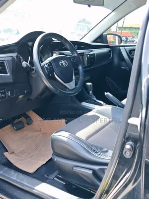 Toyota Corolla S Premium 4dr Sedan (1.8L 4cyl CVT) 2015