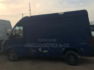 Affordable Trucks/Vans/Hiabs for Moving