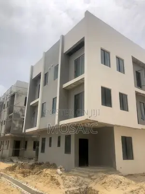 4bdrm Duplex in Ikota for sale