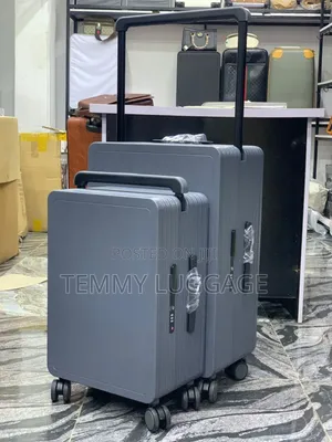 Luxury Set of 2 Wide Pole Luggage Boxes