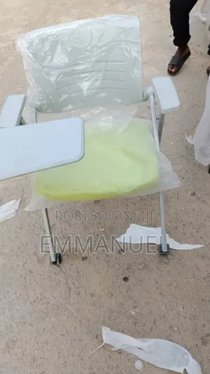 Foldable Mobile Chair