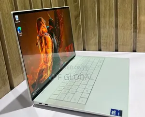 Laptop Dell XPS 14 9440 32GB Intel Core Ultra 7 SSD 512GB