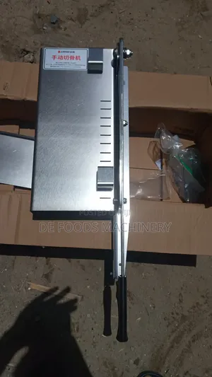 Manual Bone Saw Machine
