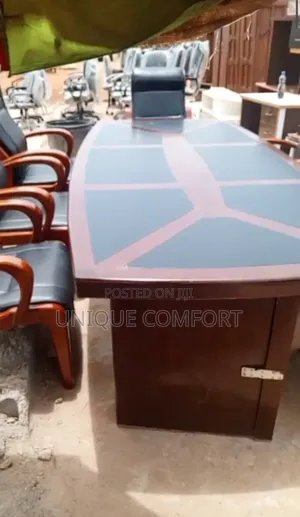 Imported Conference Table With 7 Executive Sturdy Chairs (Tokunbo)