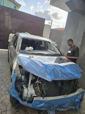 Toyota Highlander 2016 Windscreen Glass Available Installed at Chim