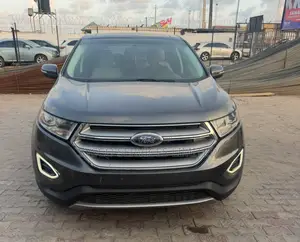 Ford Edge Titanium 4dr AWD 2017 Gray
