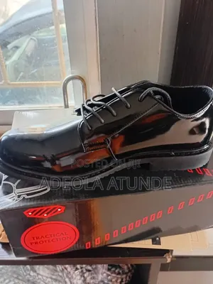 Officer Wetlook Shoe