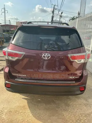 Toyota Highlander 2015 Burgundy