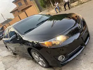 Toyota Camry SE V6 4dr Sedan (3.5L 6cyl 6A) 2013 Black