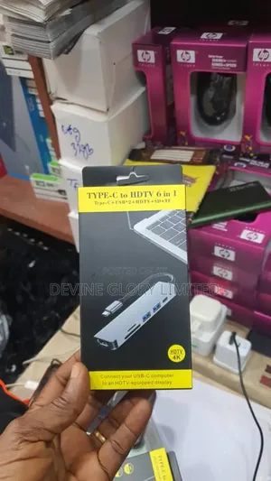 6-in-1 Usb-C Hub Hdmi Usb 3.0 Sd Tf Pd Adapter