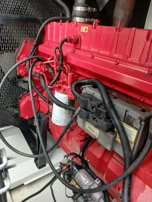 Aalmost Brand New 250kva Uk Perkin Generator Soundproof for Sale