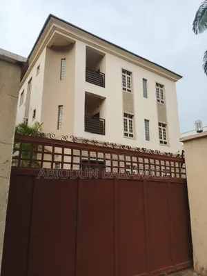 7bdrm Duplex in Wuse 2 District for rent