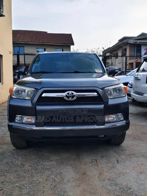 Toyota 4-Runner SR5 4WD 2012 Gray